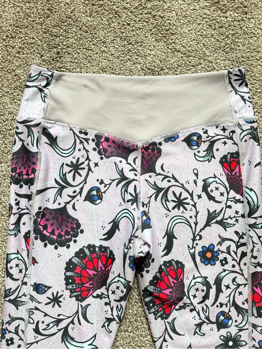 Nike Leggings - Picture 3 of 6